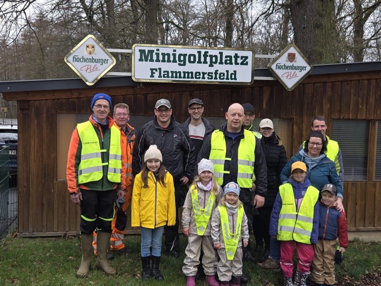 Gruppenbild Müllsammeln